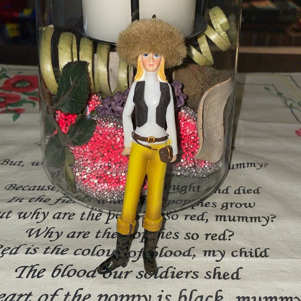 Cool Barbie Look-a-Like Doll Ornament!